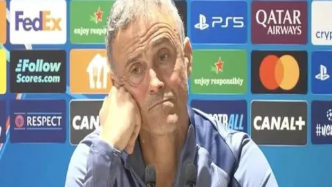 “成都高新青少年乒乓球大赛隆重启幕”